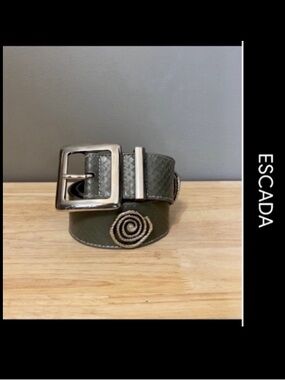 🔻SALE🔻ESCADA🔹LIKE NEW • AUTHENTIC • LEATHER